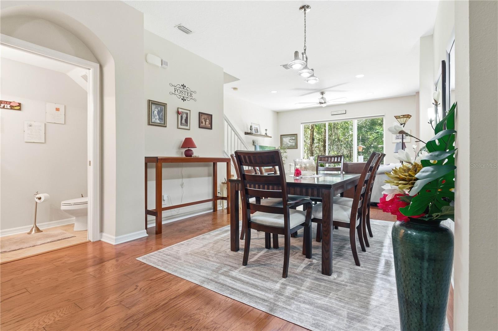 SOUTH HAMPTON - Residential