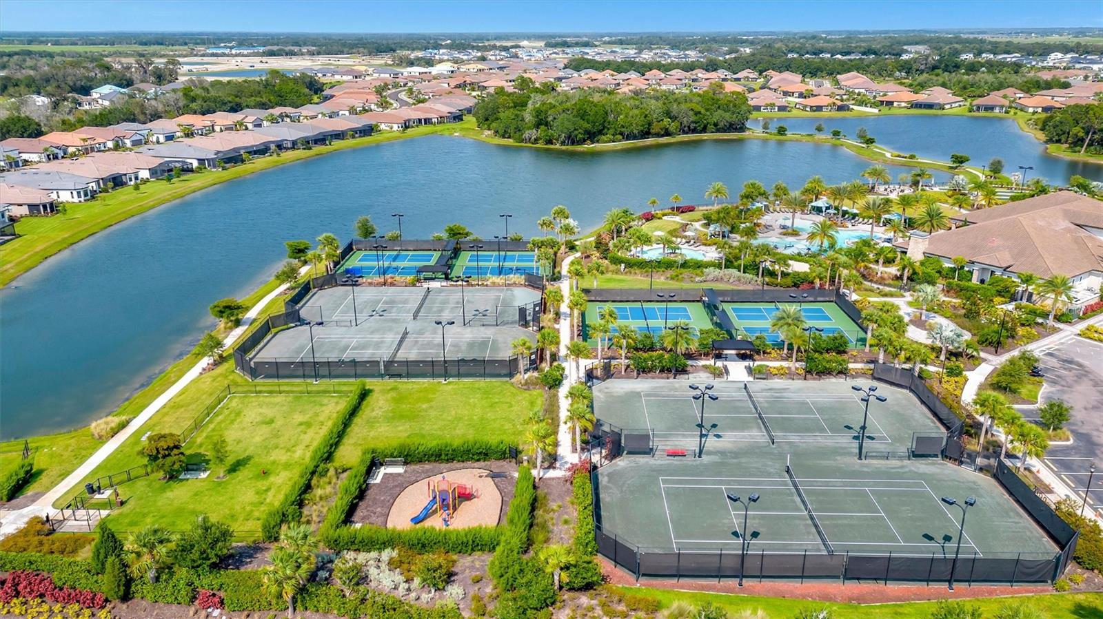 ARTISAN LAKES ESPLANADE PH V SUBPH B & C - Residential