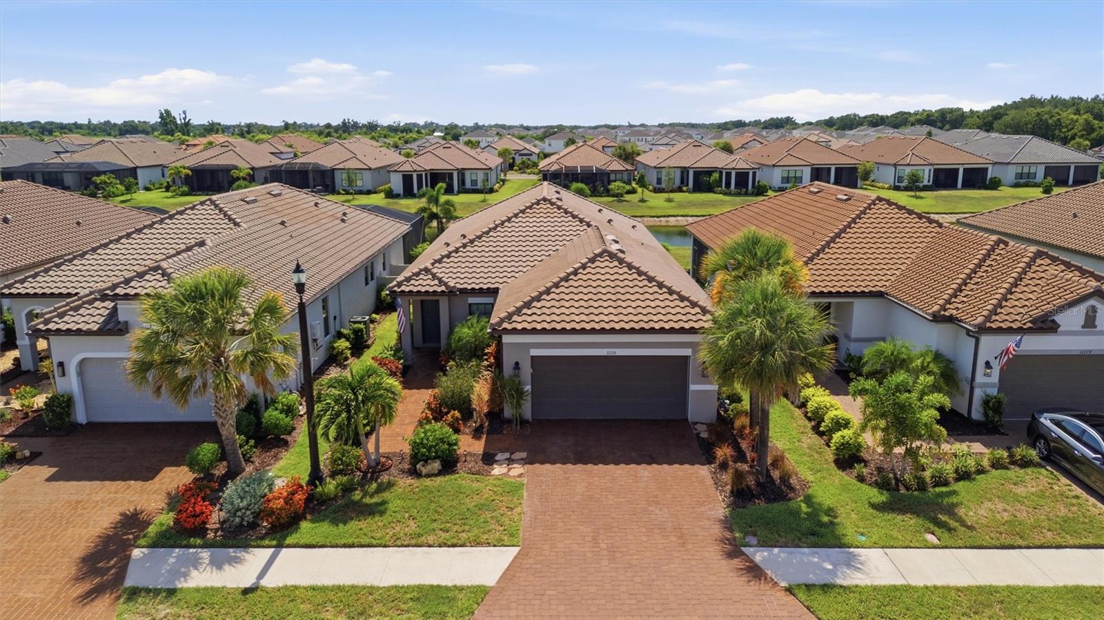 ARTISAN LAKES ESPLANADE PH V SUBPH B & C - Residential