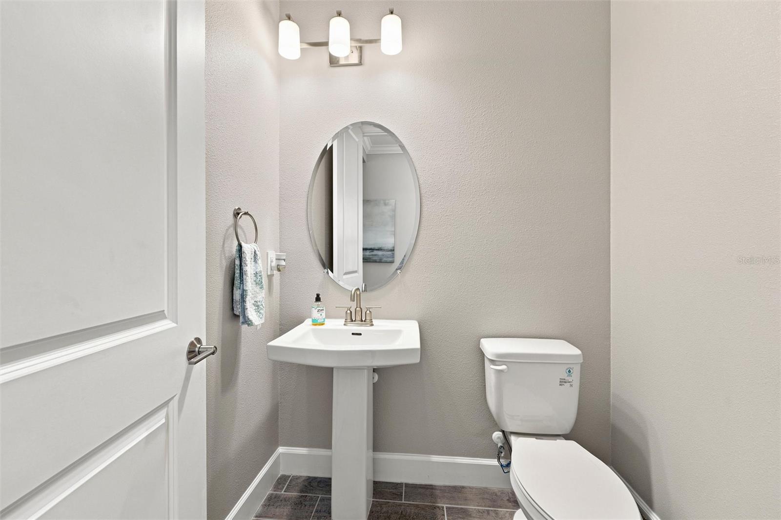 ARTISAN LAKES ESPLANADE PH V SUBPH B & C - Residential