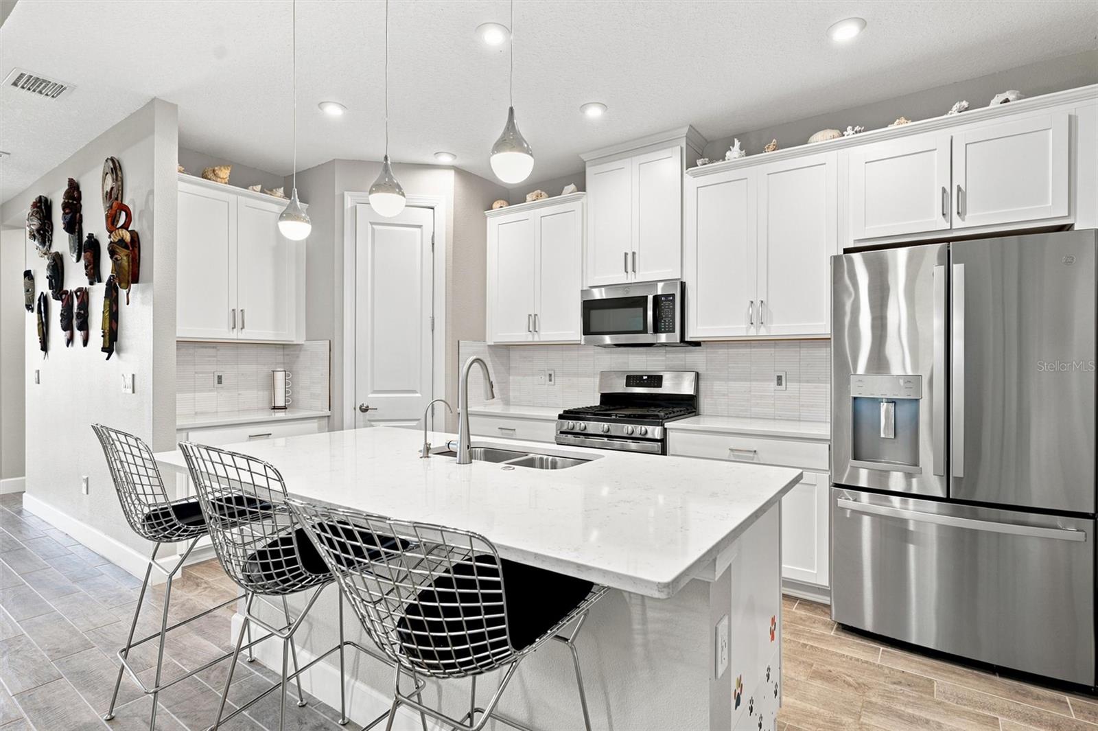 ARTISAN LAKES ESPLANADE PH V SUBPH B & C - Residential