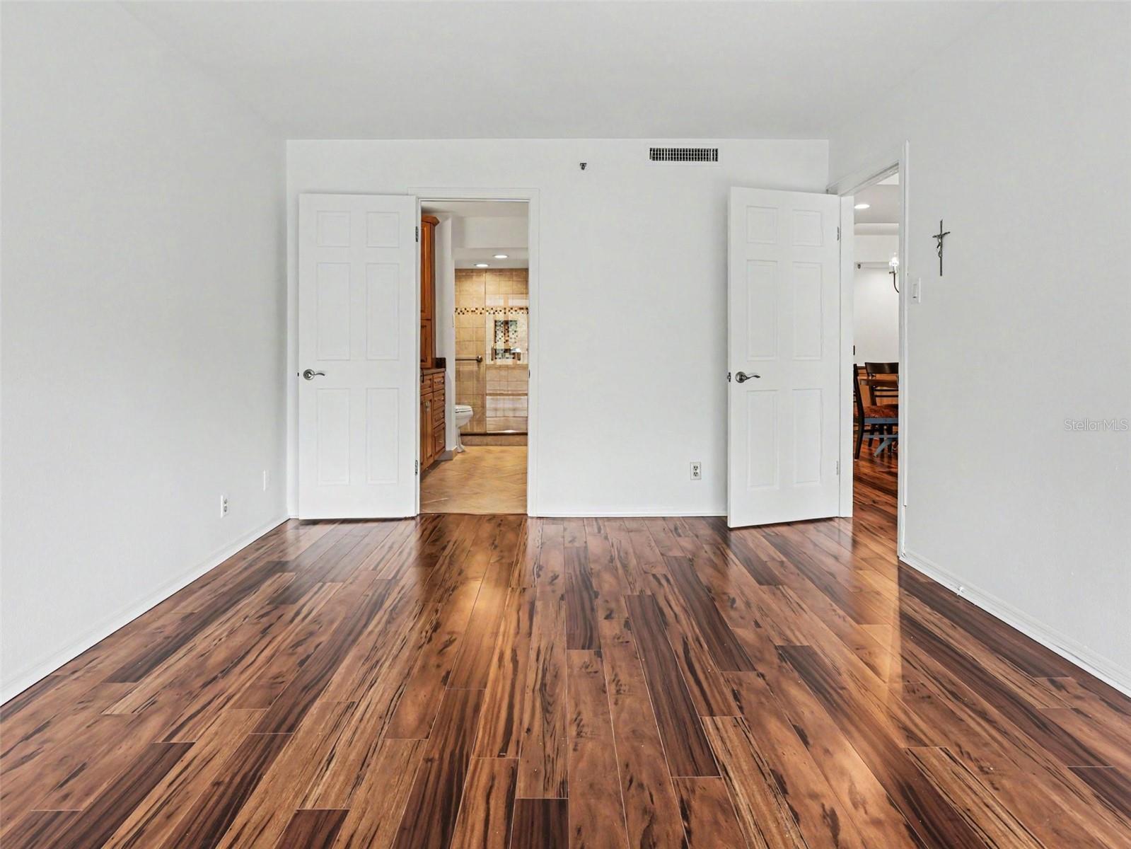 THE PARKLAND A CONDO - Residential Lease