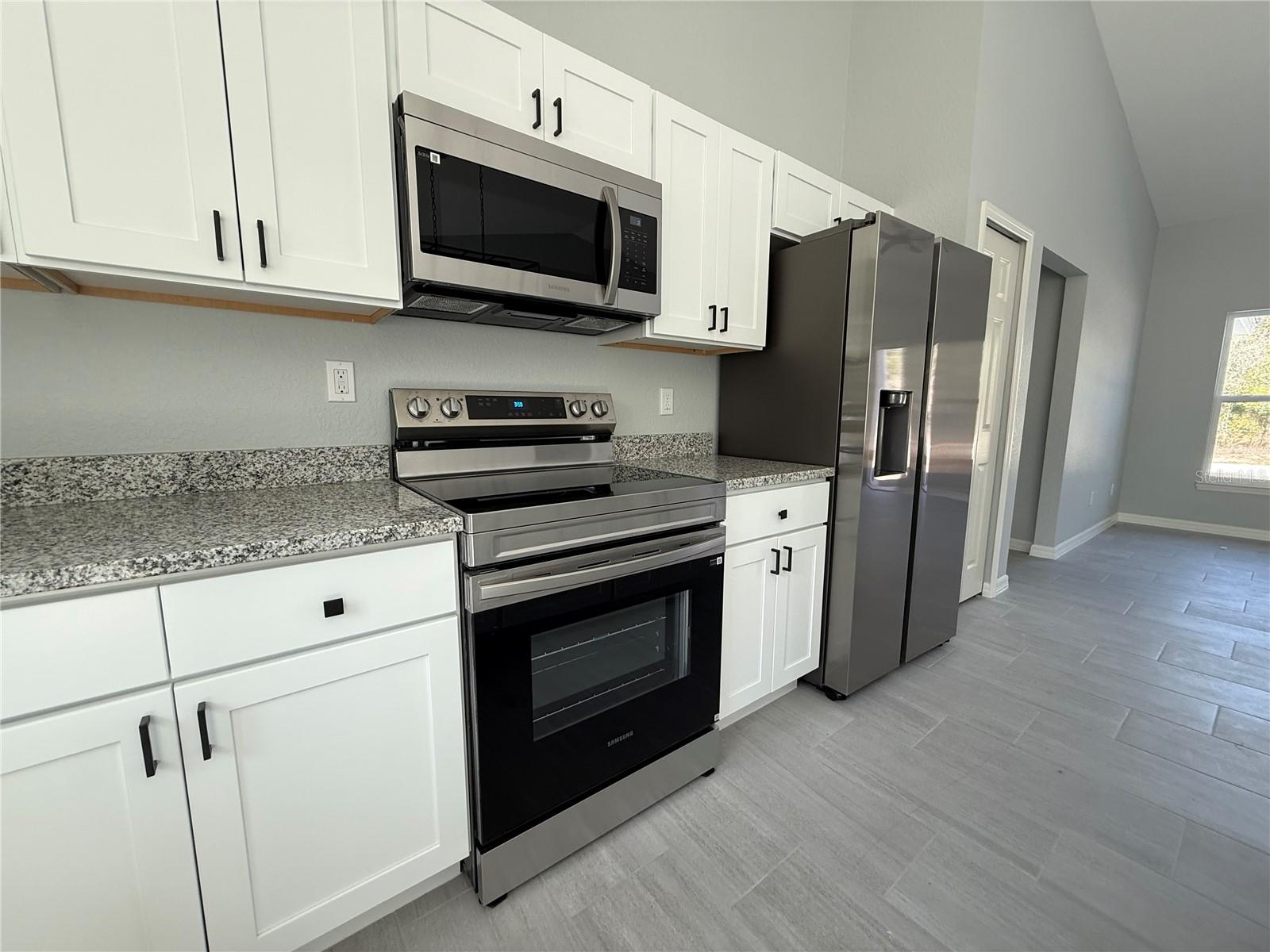 RAINBOW LAKES ESTATES SEC C - Residential