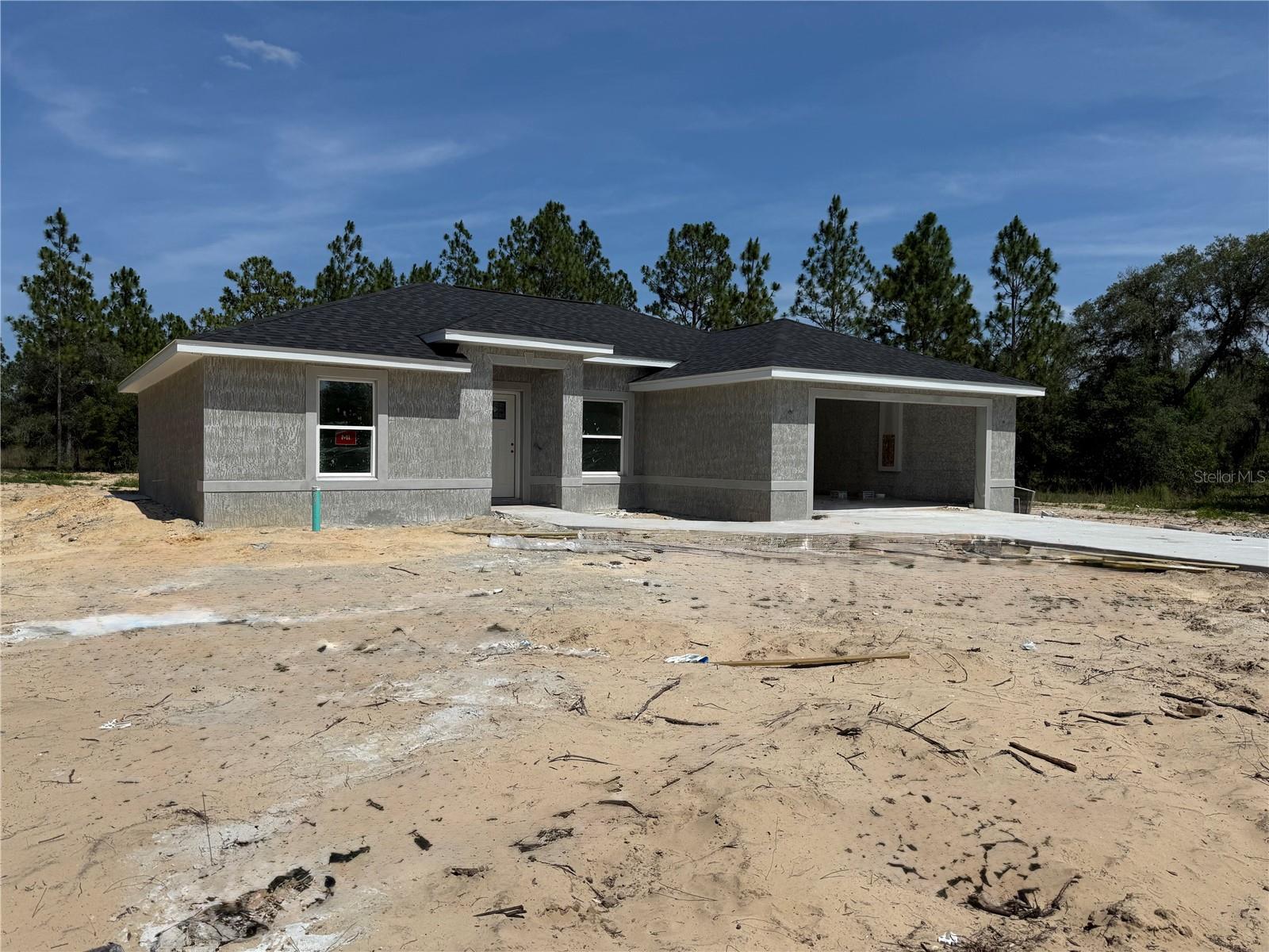 RAINBOW LAKES ESTATES SEC C - Residential