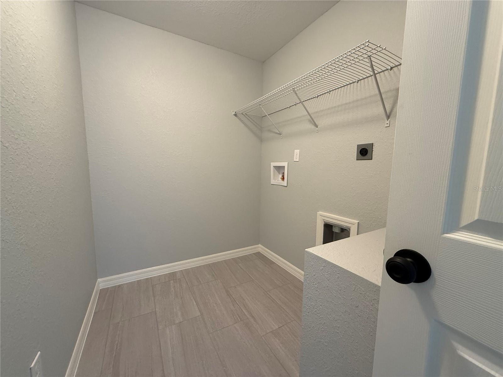 RAINBOW LAKES ESTATES SEC C - Residential