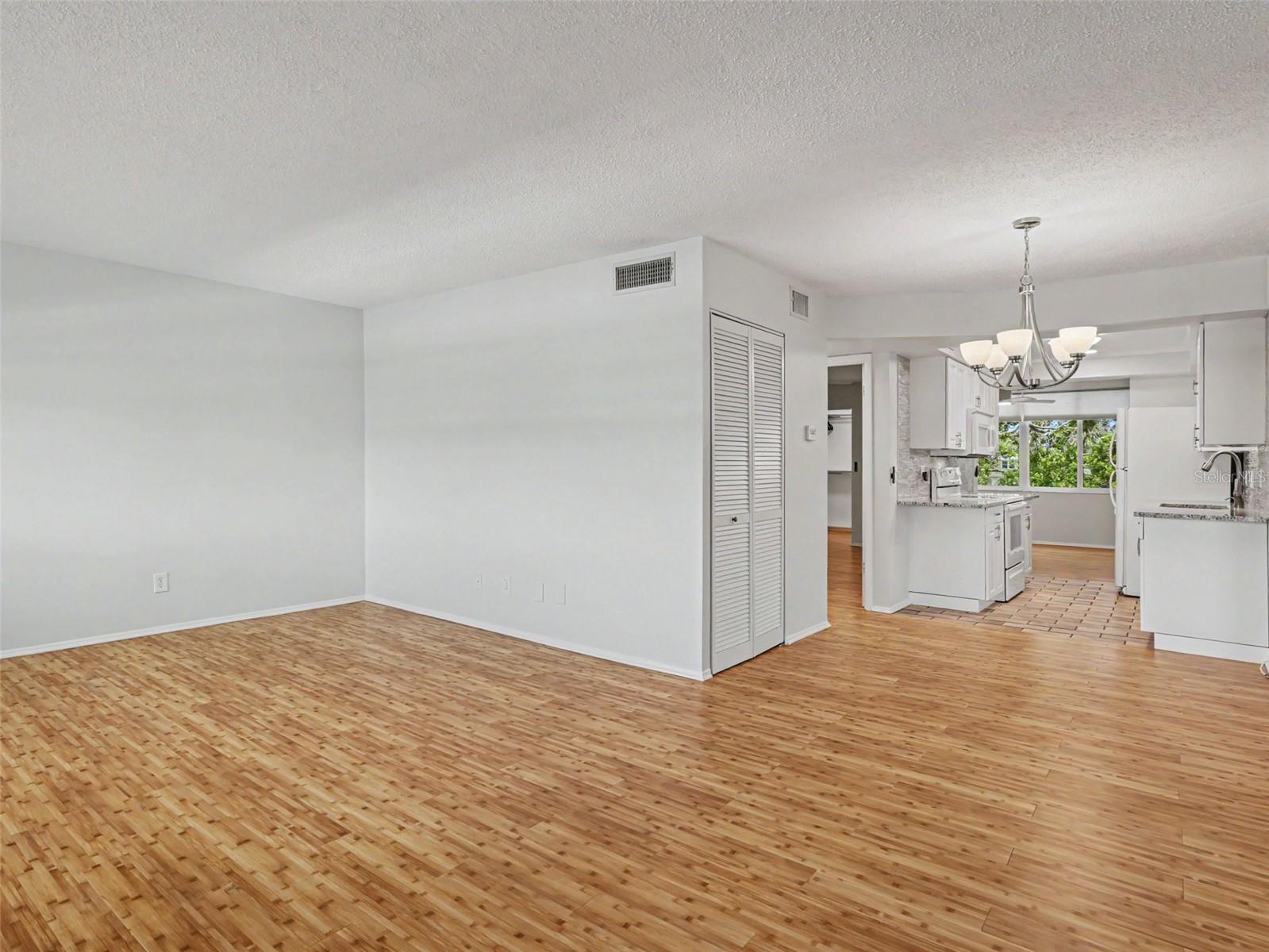 WINSTON PARK NORTHEAST - Residential