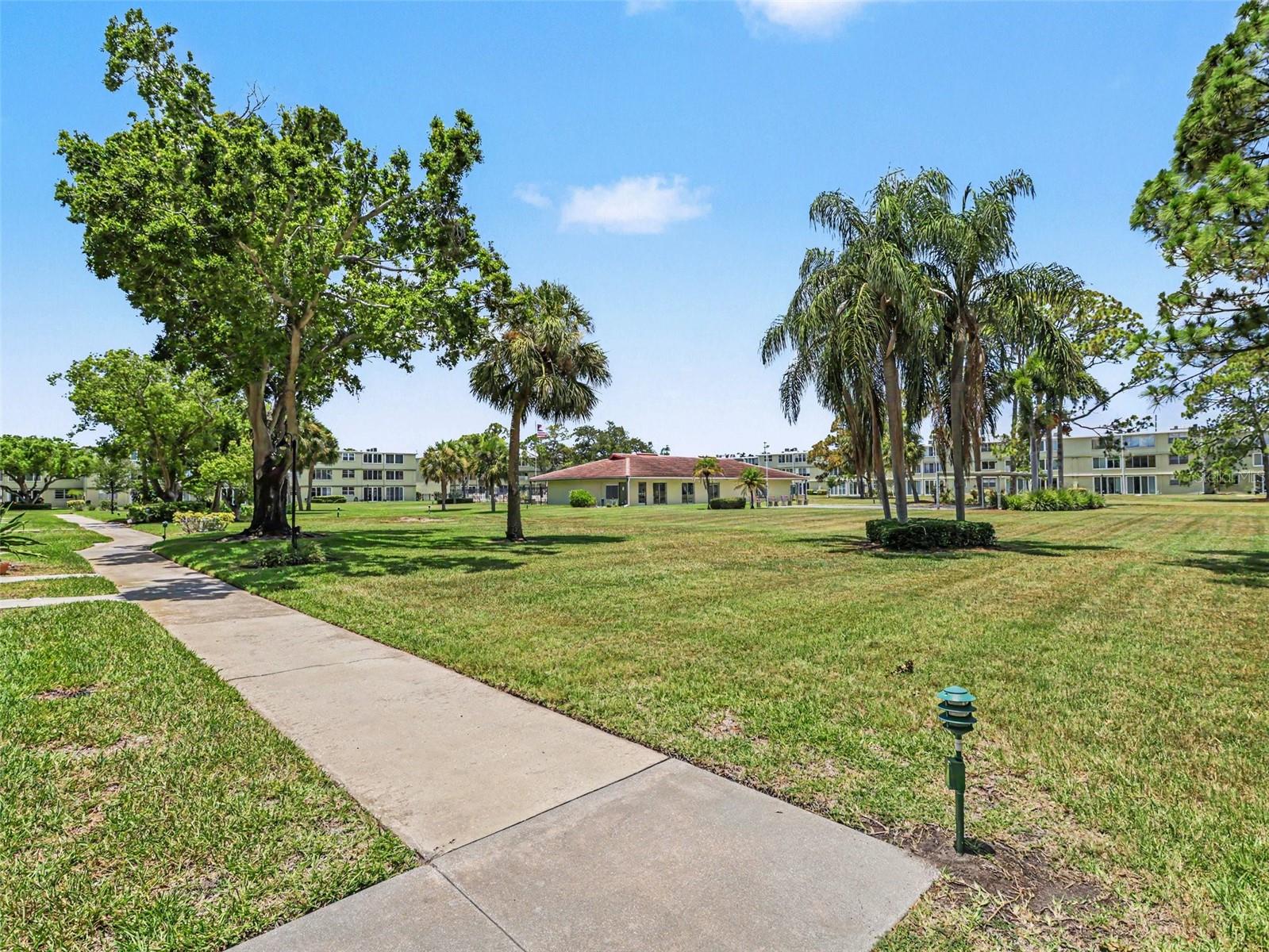 WINSTON PARK NORTHEAST - Residential