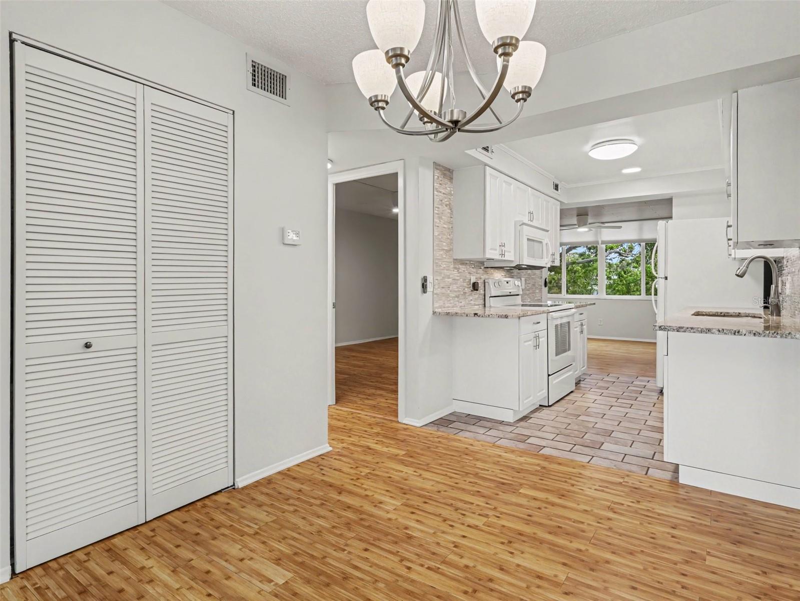 WINSTON PARK NORTHEAST - Residential