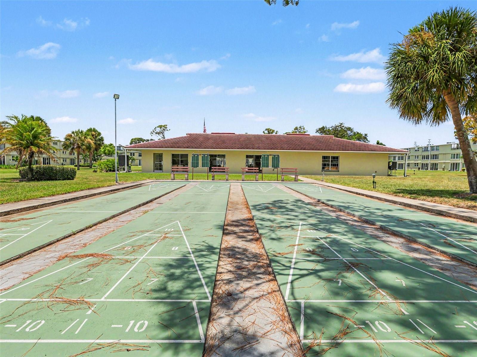 WINSTON PARK NORTHEAST - Residential