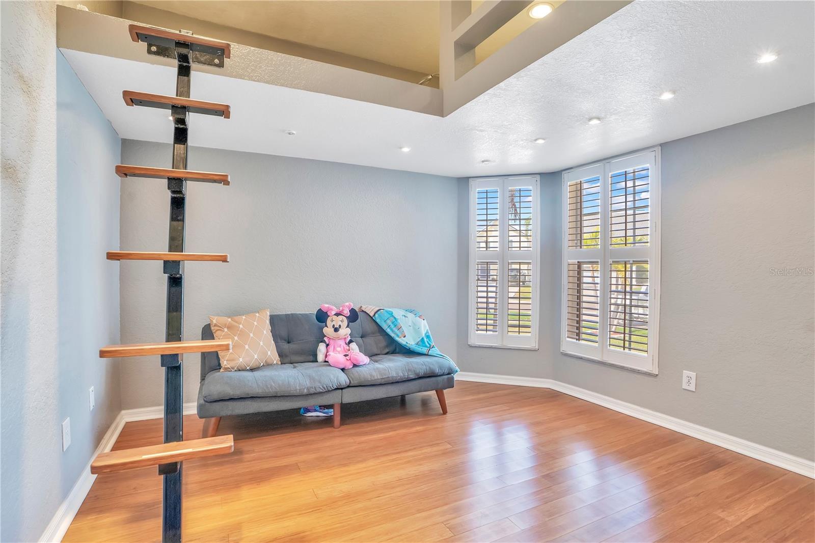 SYMPHONY ISLES UNIT TWO - Residential