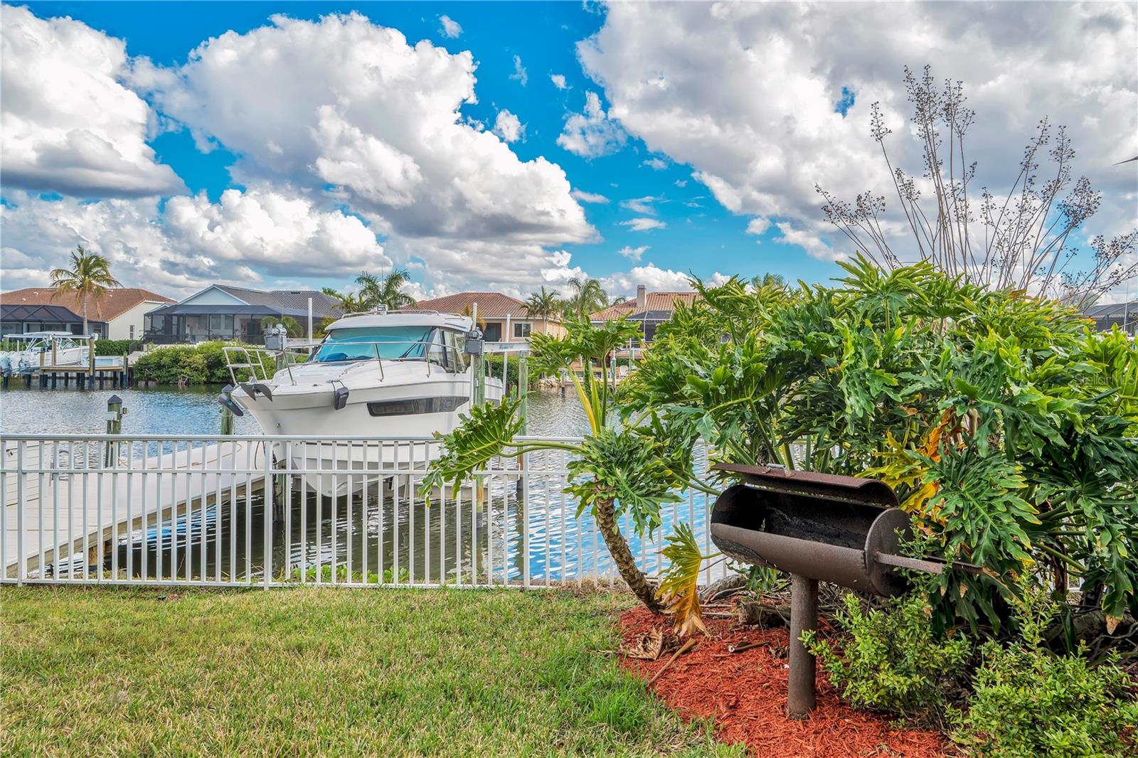 SYMPHONY ISLES UNIT TWO - Residential
