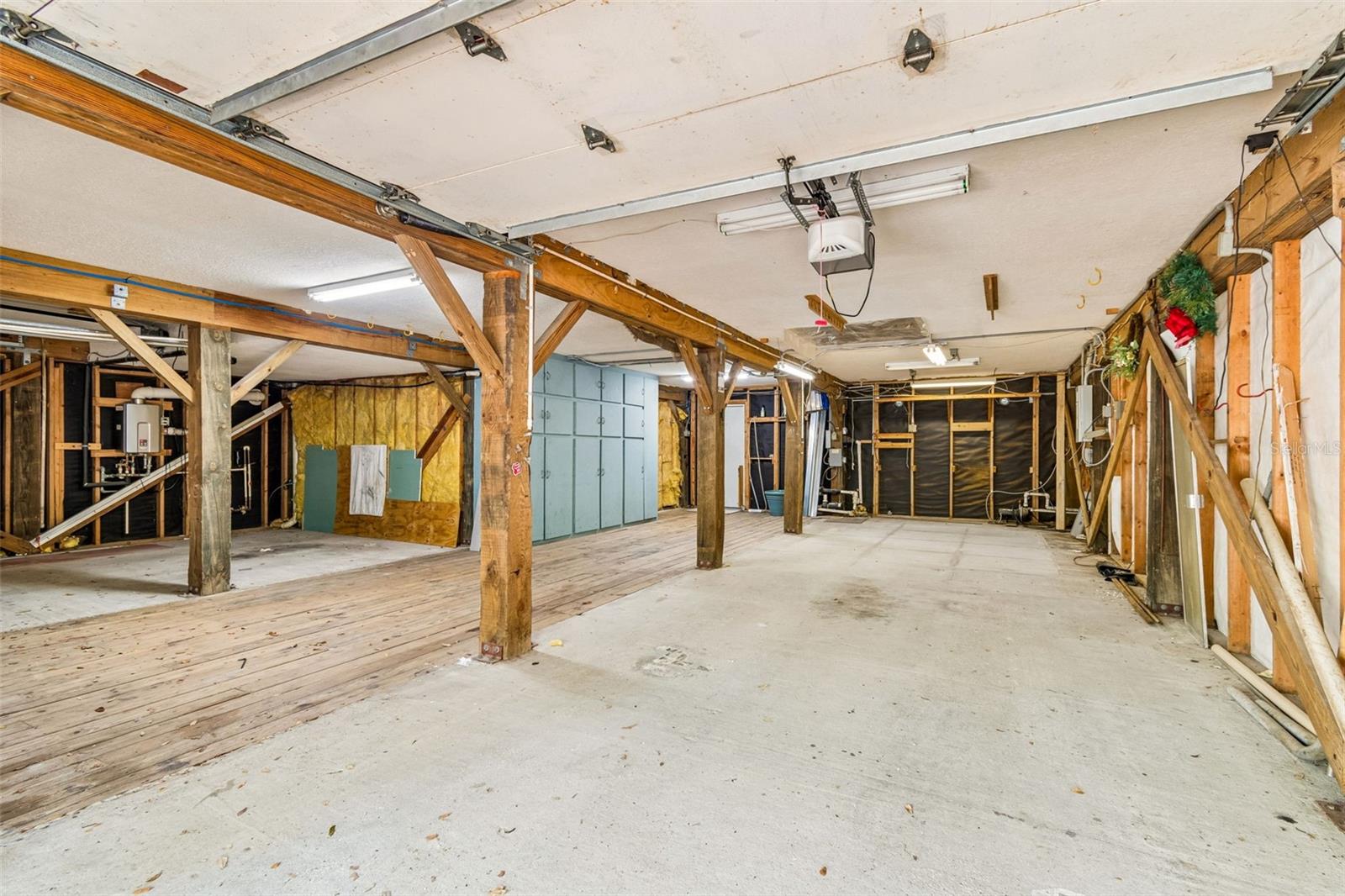 CRYSTAL BEACH REV - Residential
