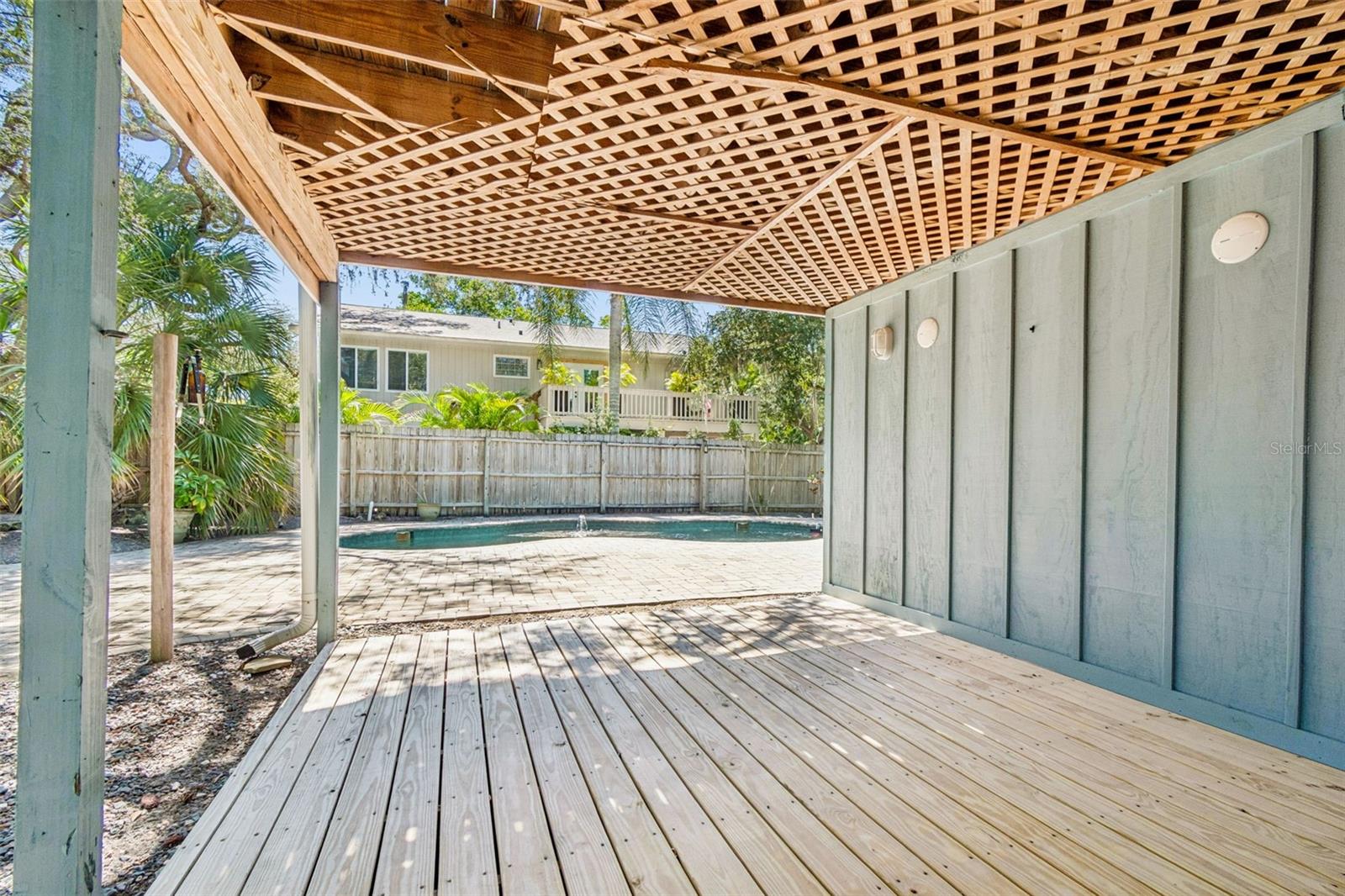 CRYSTAL BEACH REV - Residential
