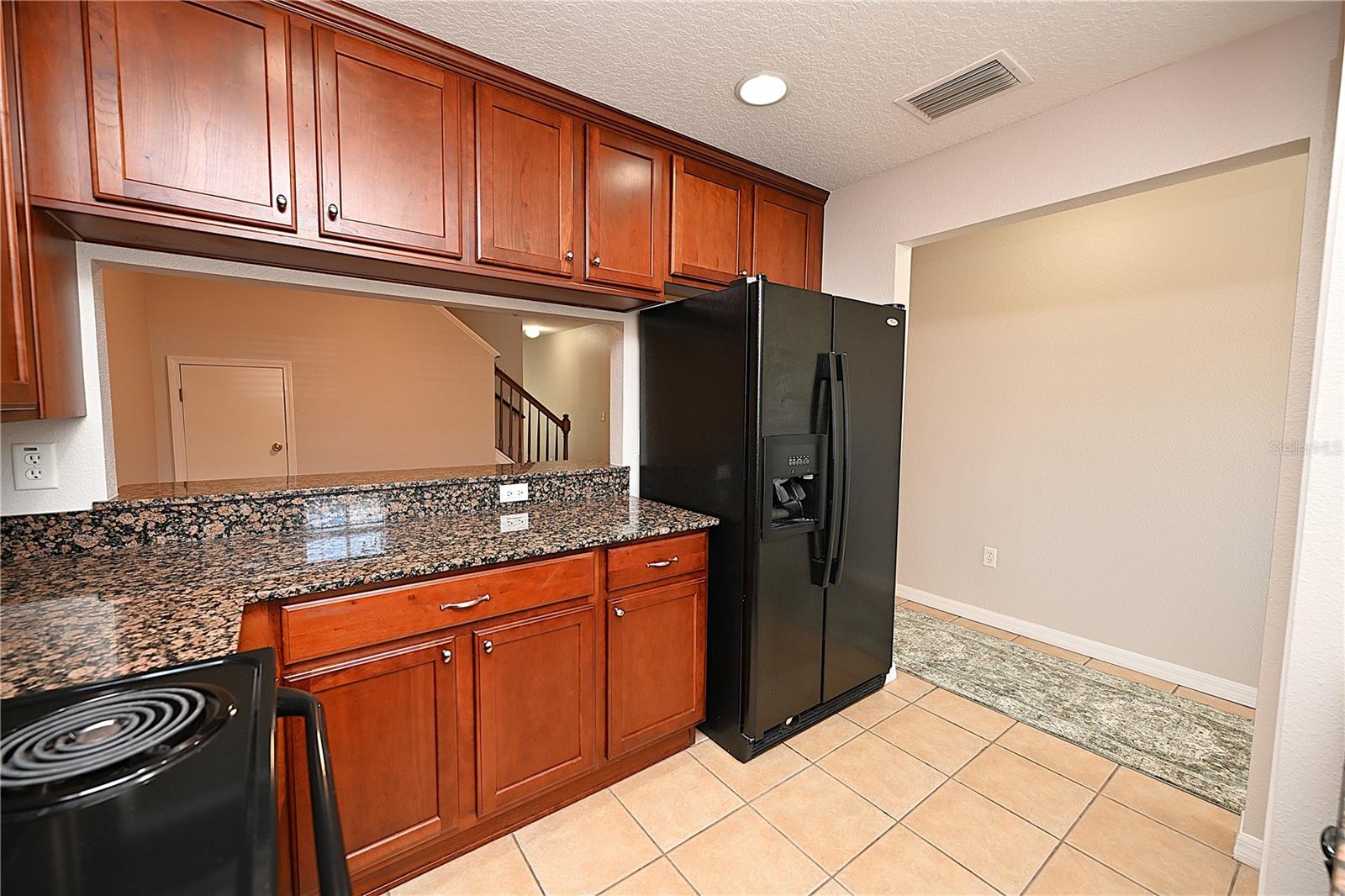 COBBLESTONE LNDG TWNHMS - Residential Lease