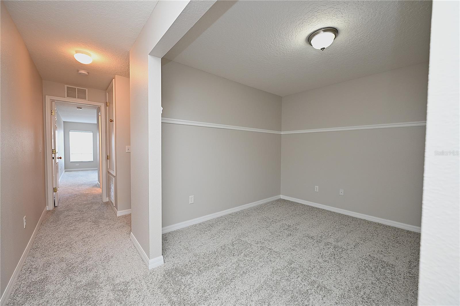 COBBLESTONE LNDG TWNHMS - Residential Lease