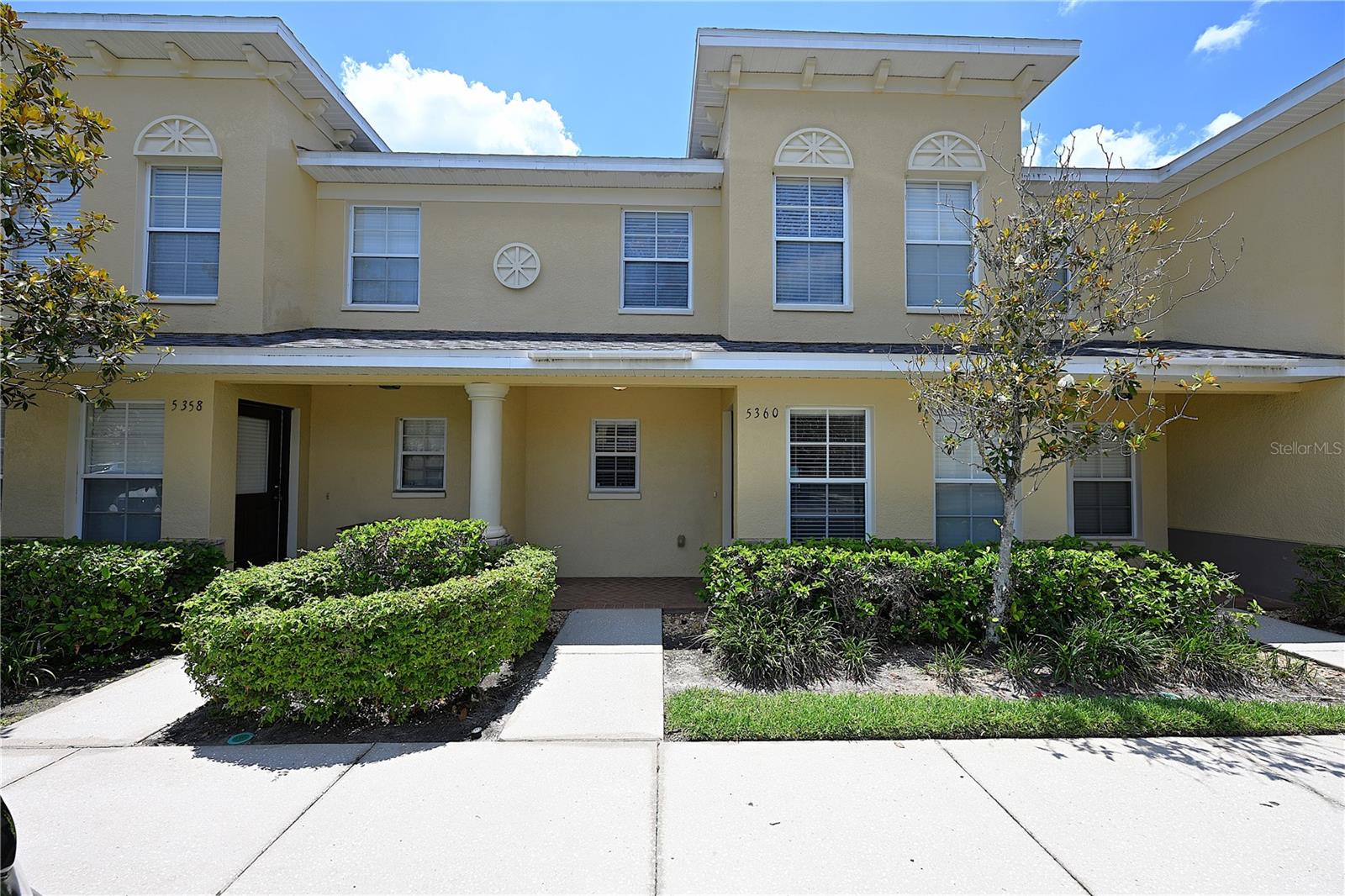 COBBLESTONE LNDG TWNHMS - Residential Lease