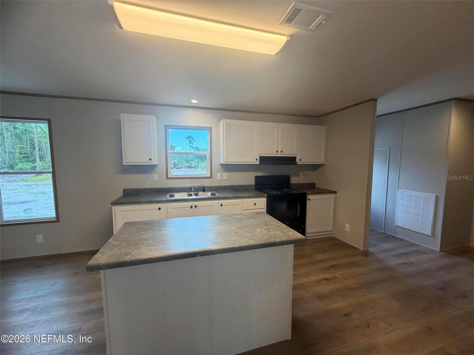INTERLACHEN - Residential