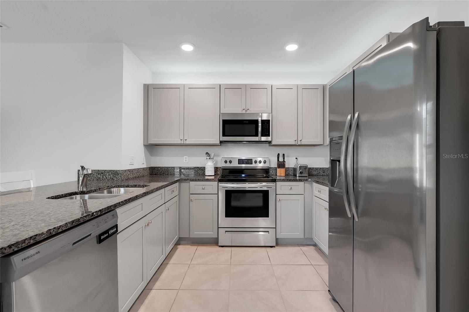 OAK TRAIL RESERVE - Residential