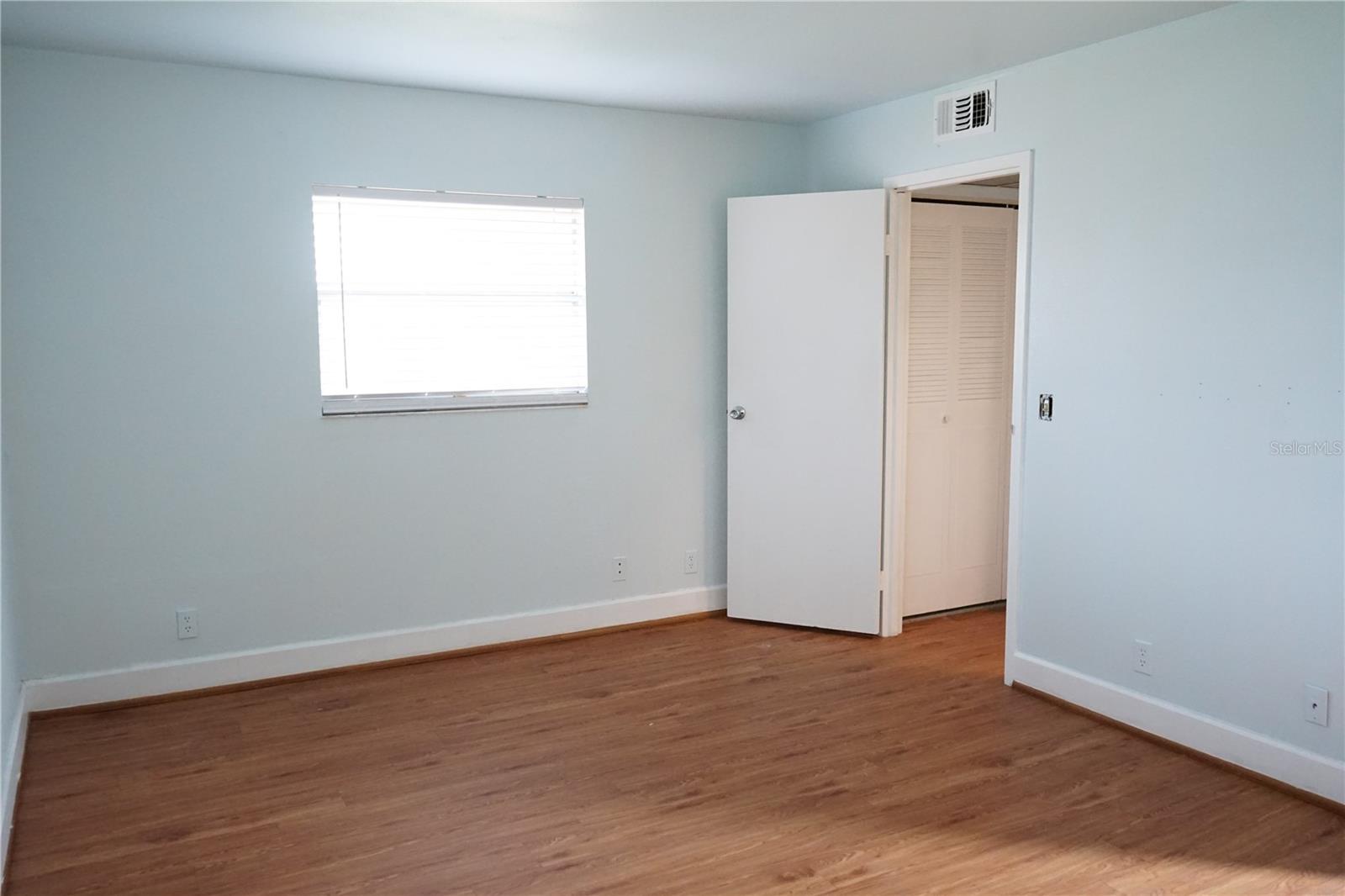 BEDFORD F - Residential