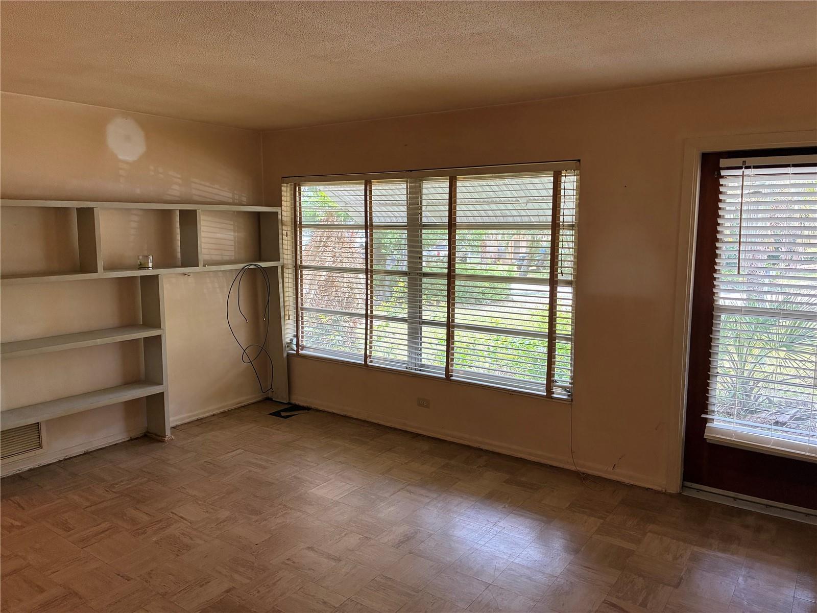 PLANTATION ESTATES UNIT 08 - Residential