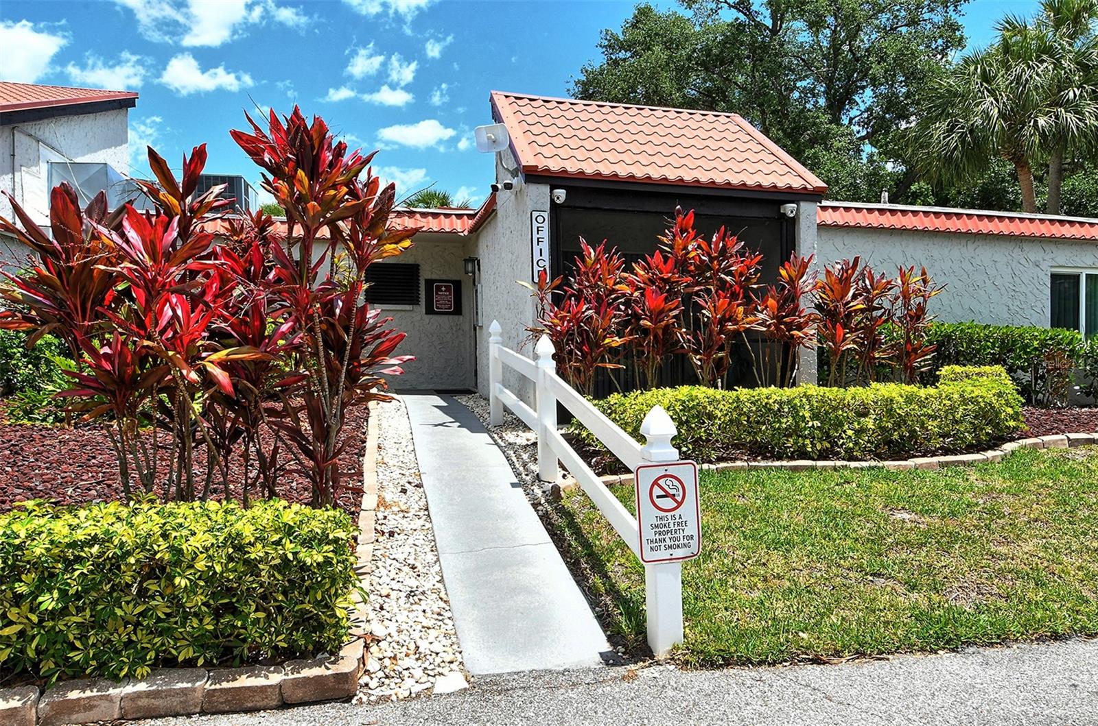 VILLAGE BROOKE SEC 1 - Residential