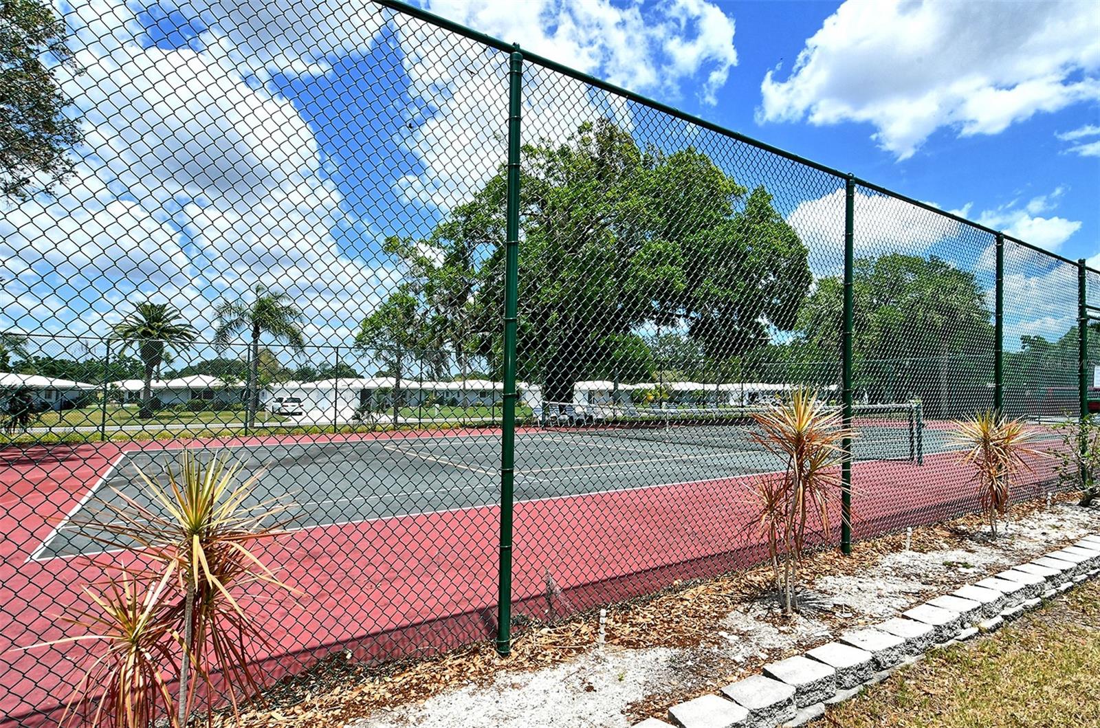 VILLAGE BROOKE SEC 1 - Residential