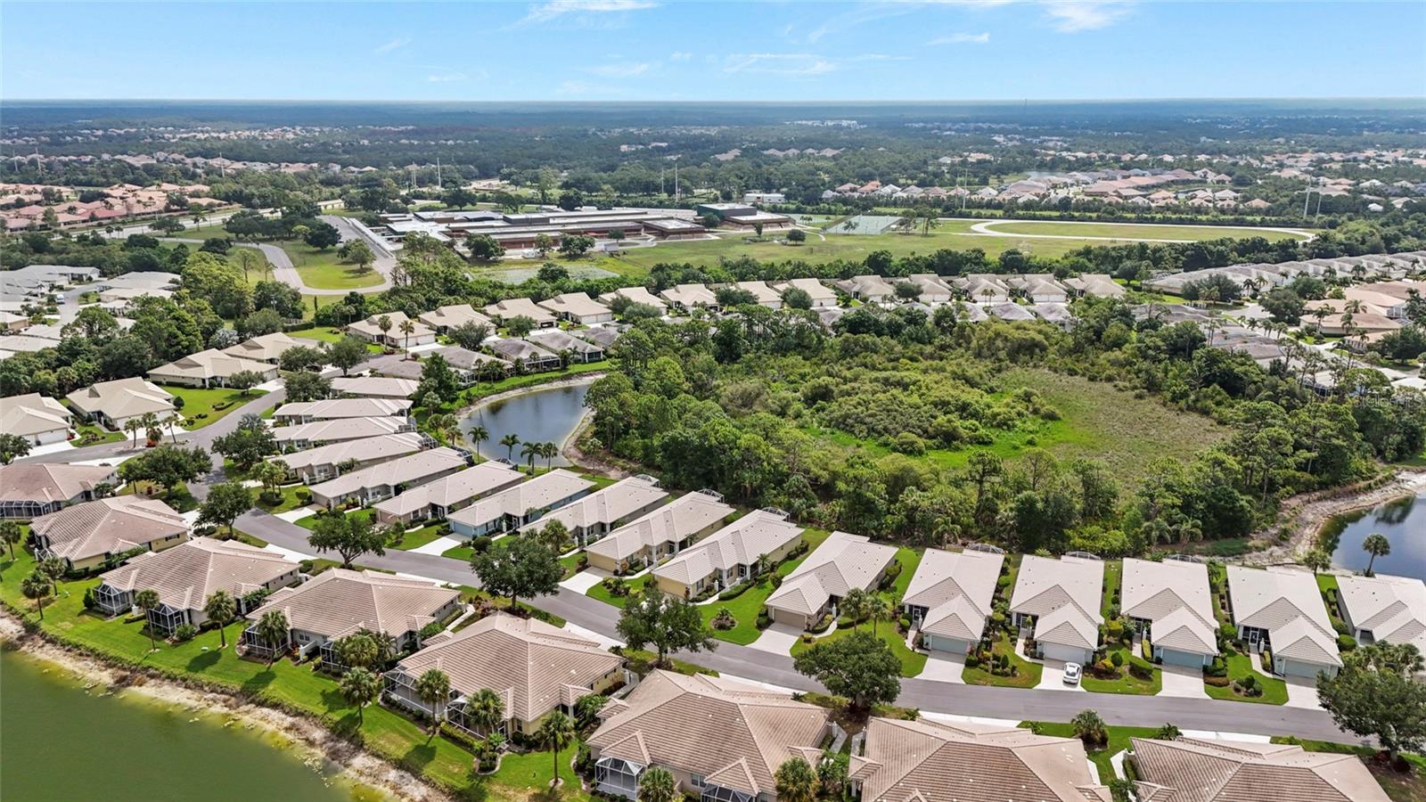 BUCKINGHAM MEADOWS ST ANDREWS E PLANTATION PH - Residential