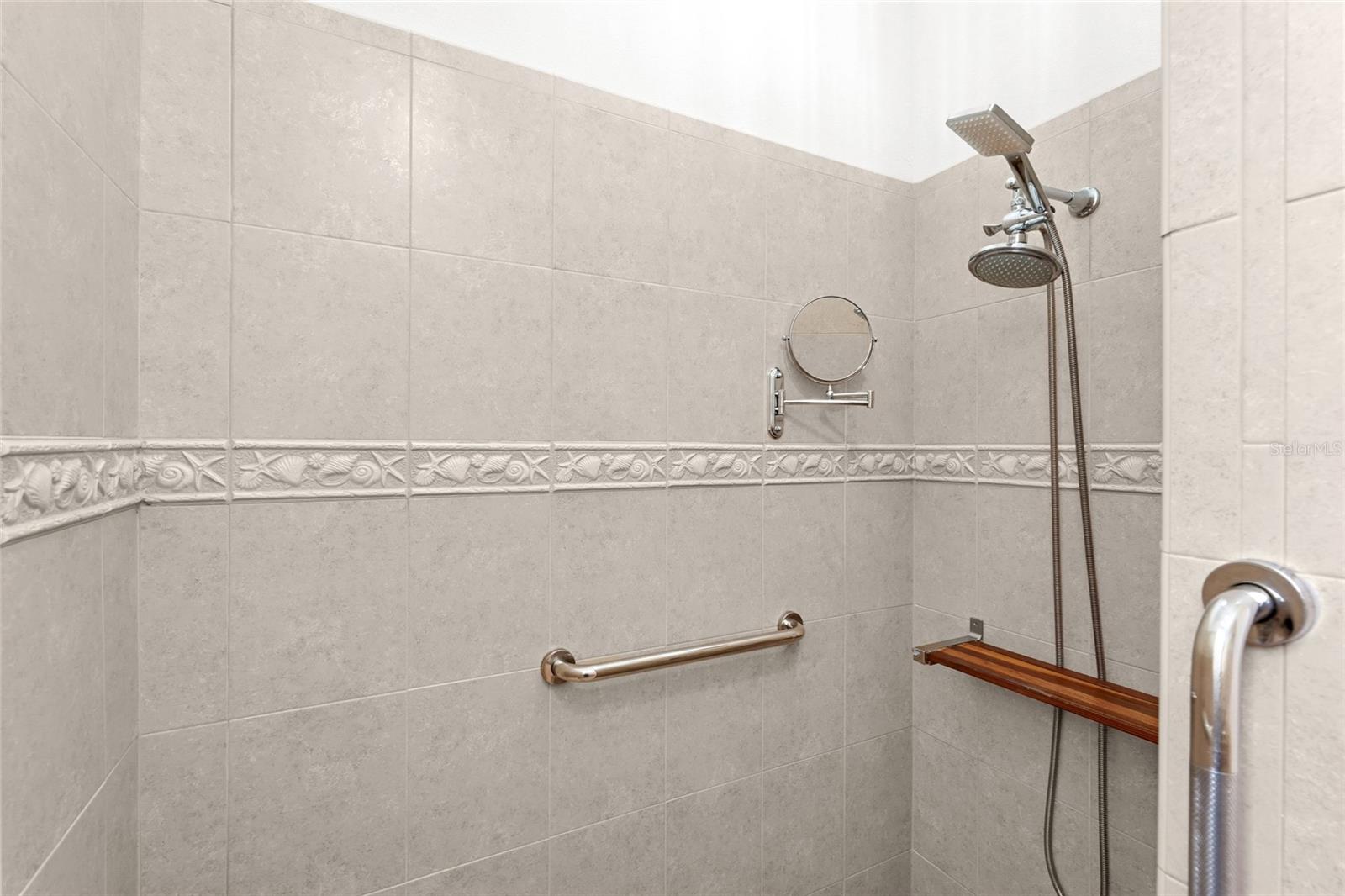 BUCKINGHAM MEADOWS ST ANDREWS E PLANTATION PH - Residential