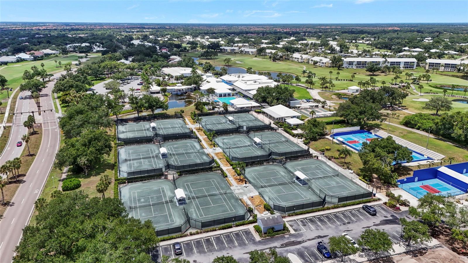 BUCKINGHAM MEADOWS ST ANDREWS E PLANTATION PH - Residential