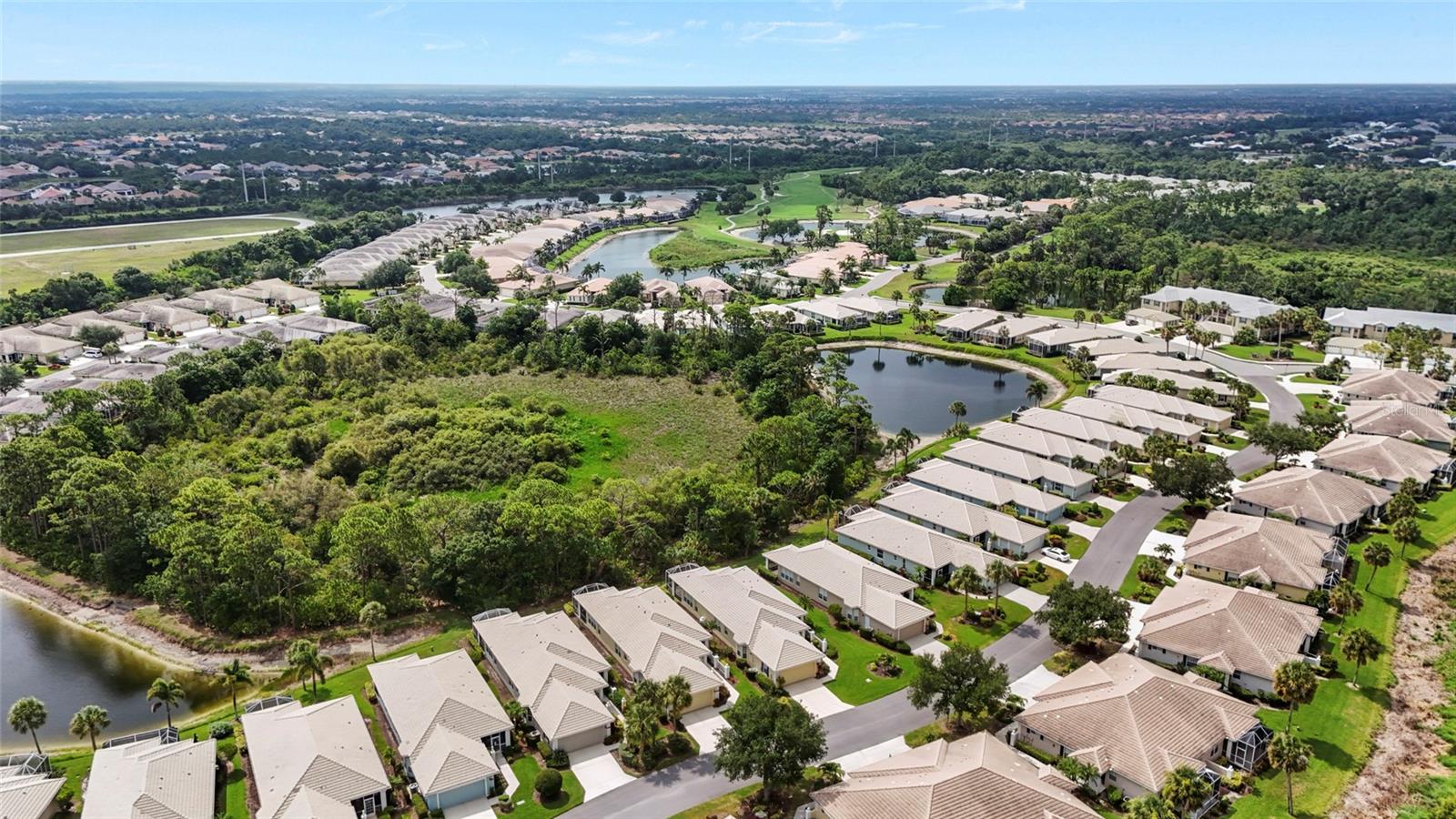 BUCKINGHAM MEADOWS ST ANDREWS E PLANTATION PH - Residential
