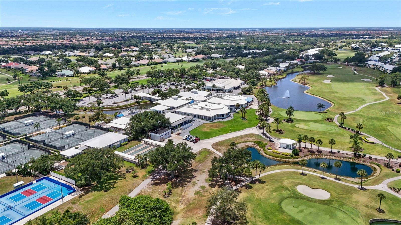 BUCKINGHAM MEADOWS ST ANDREWS E PLANTATION PH - Residential