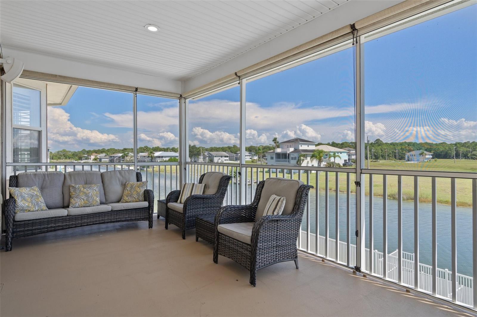 HERNANDO BEACH - Residential