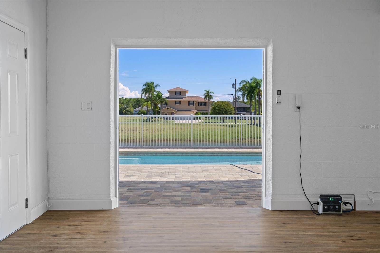 HERNANDO BEACH - Residential