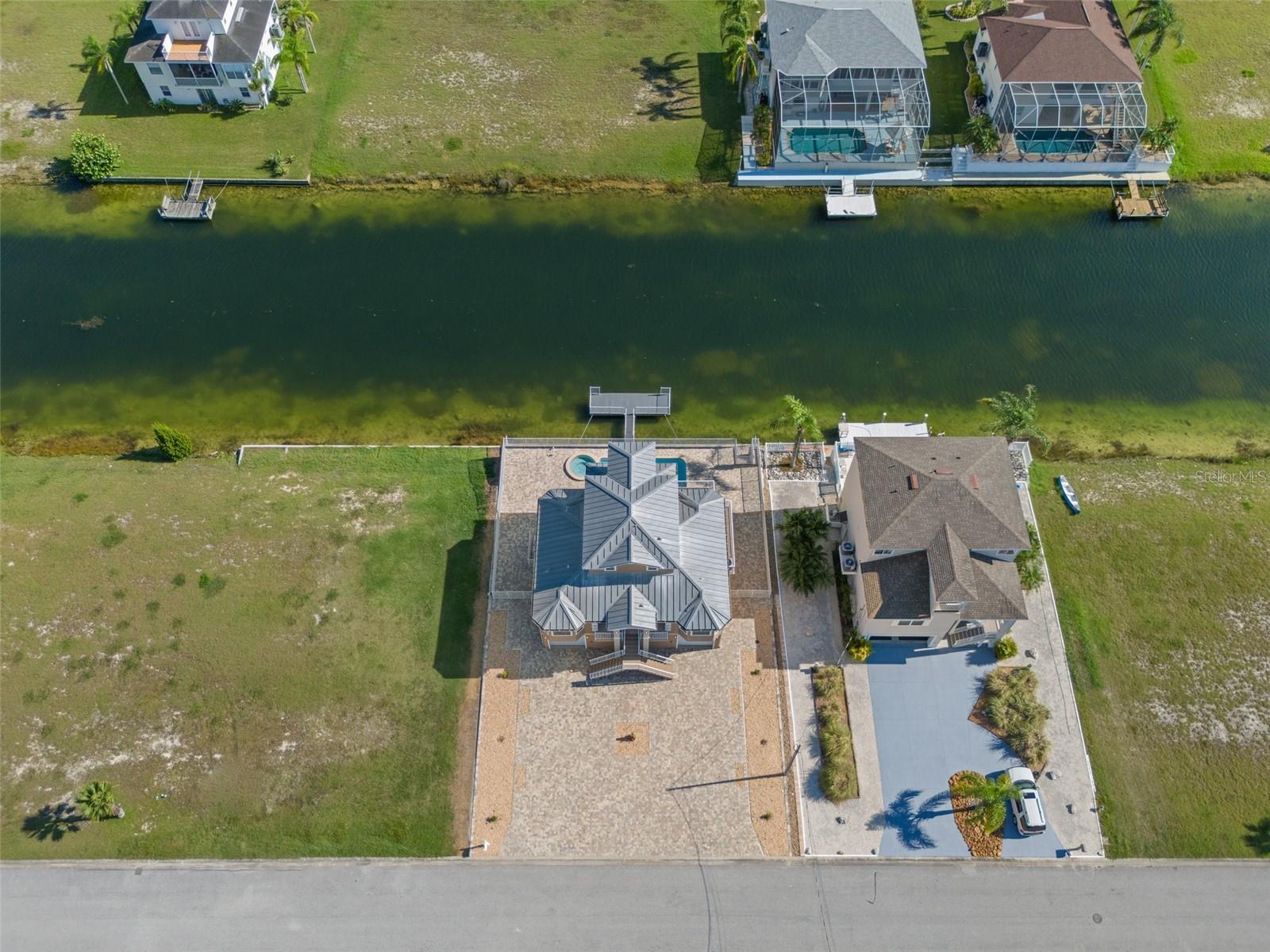 HERNANDO BEACH - Residential