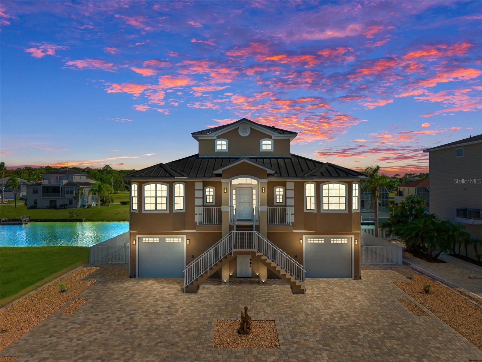 HERNANDO BEACH - Residential