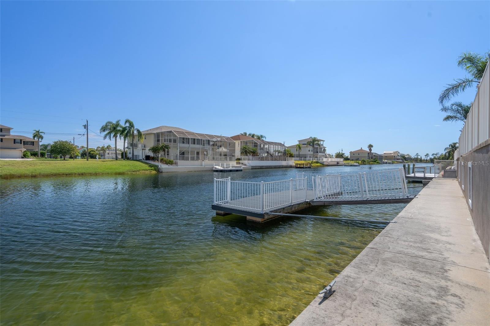 HERNANDO BEACH - Residential