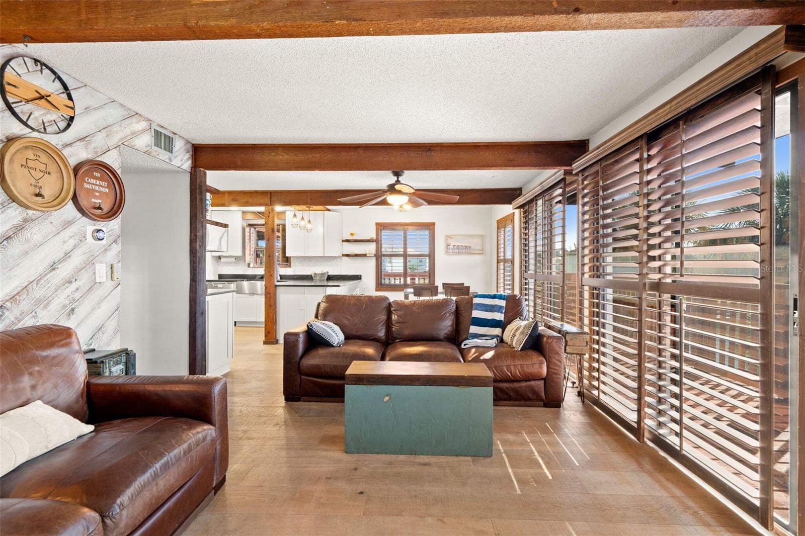HERNANDO BEACH - Residential