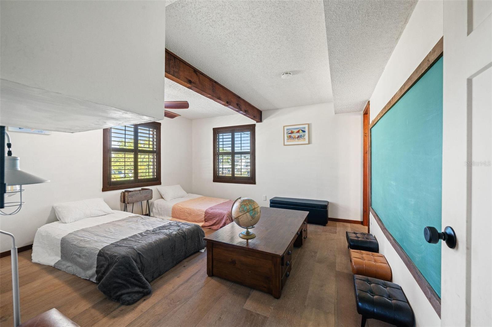 HERNANDO BEACH - Residential