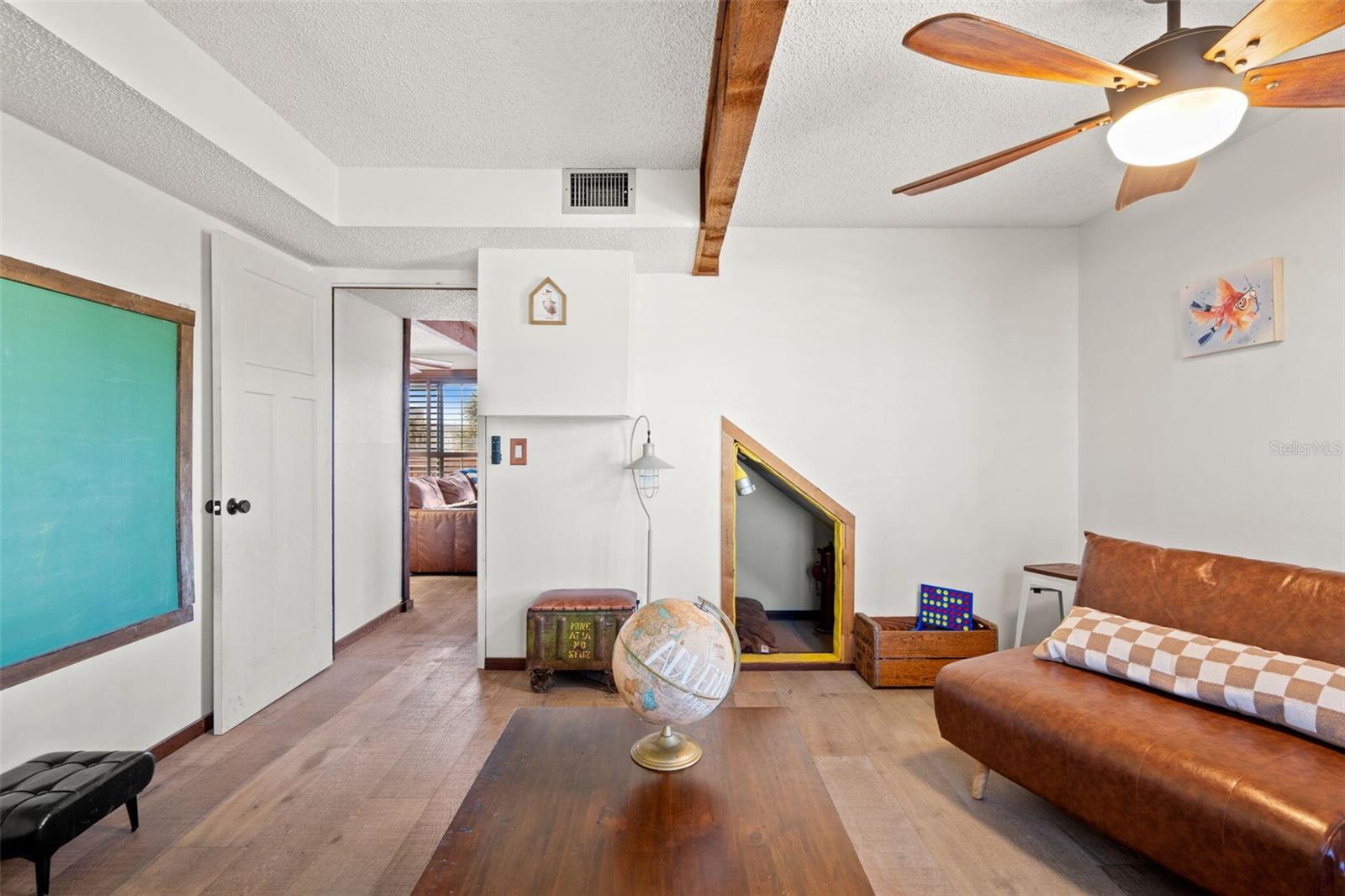 HERNANDO BEACH - Residential