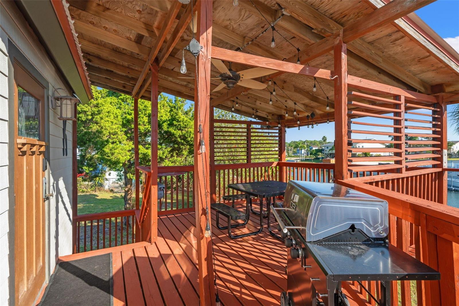 HERNANDO BEACH - Residential
