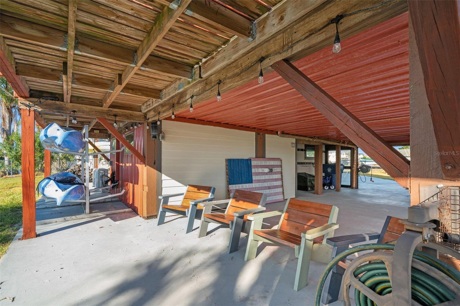 HERNANDO BEACH - Residential