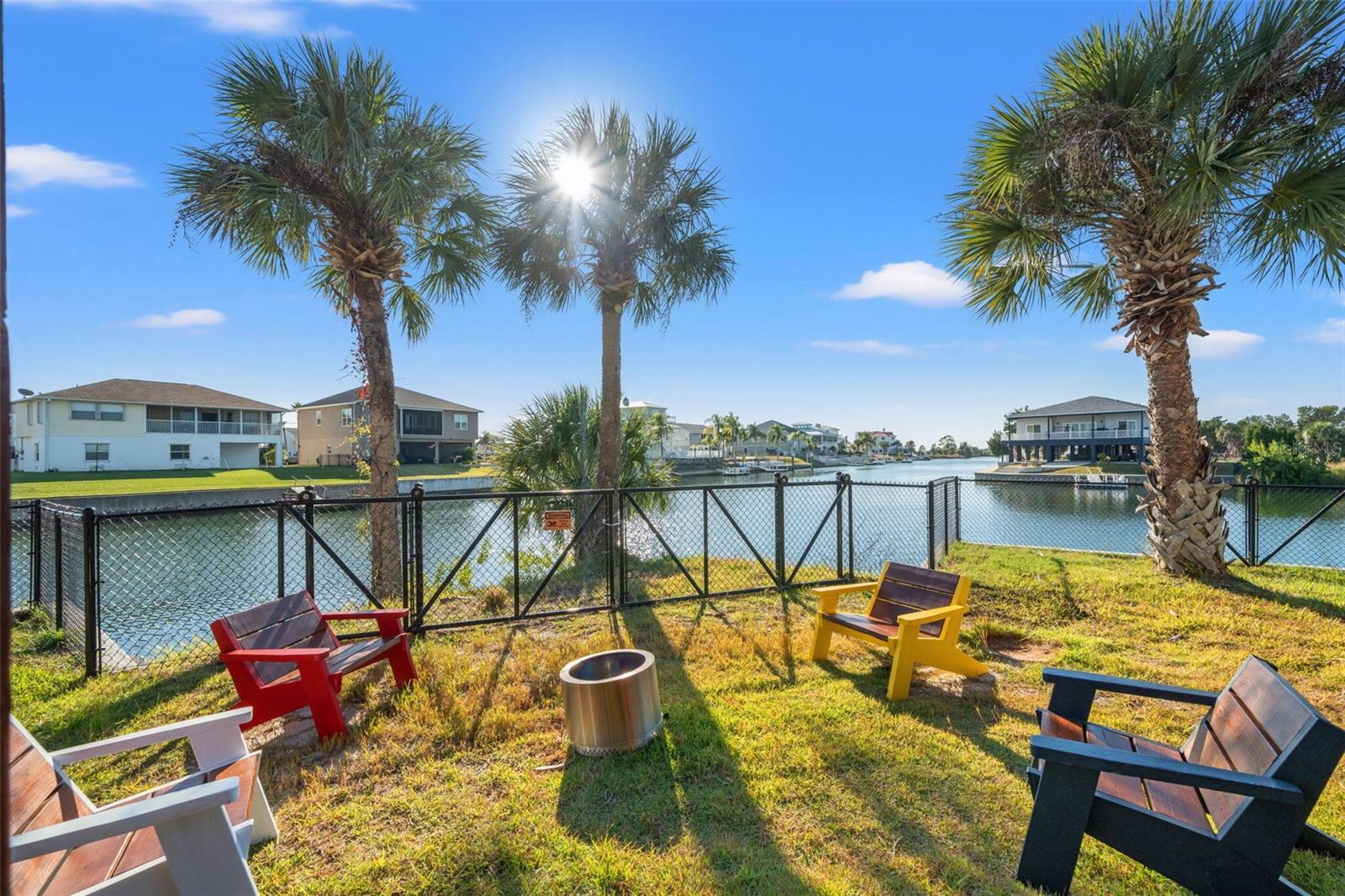 HERNANDO BEACH - Residential