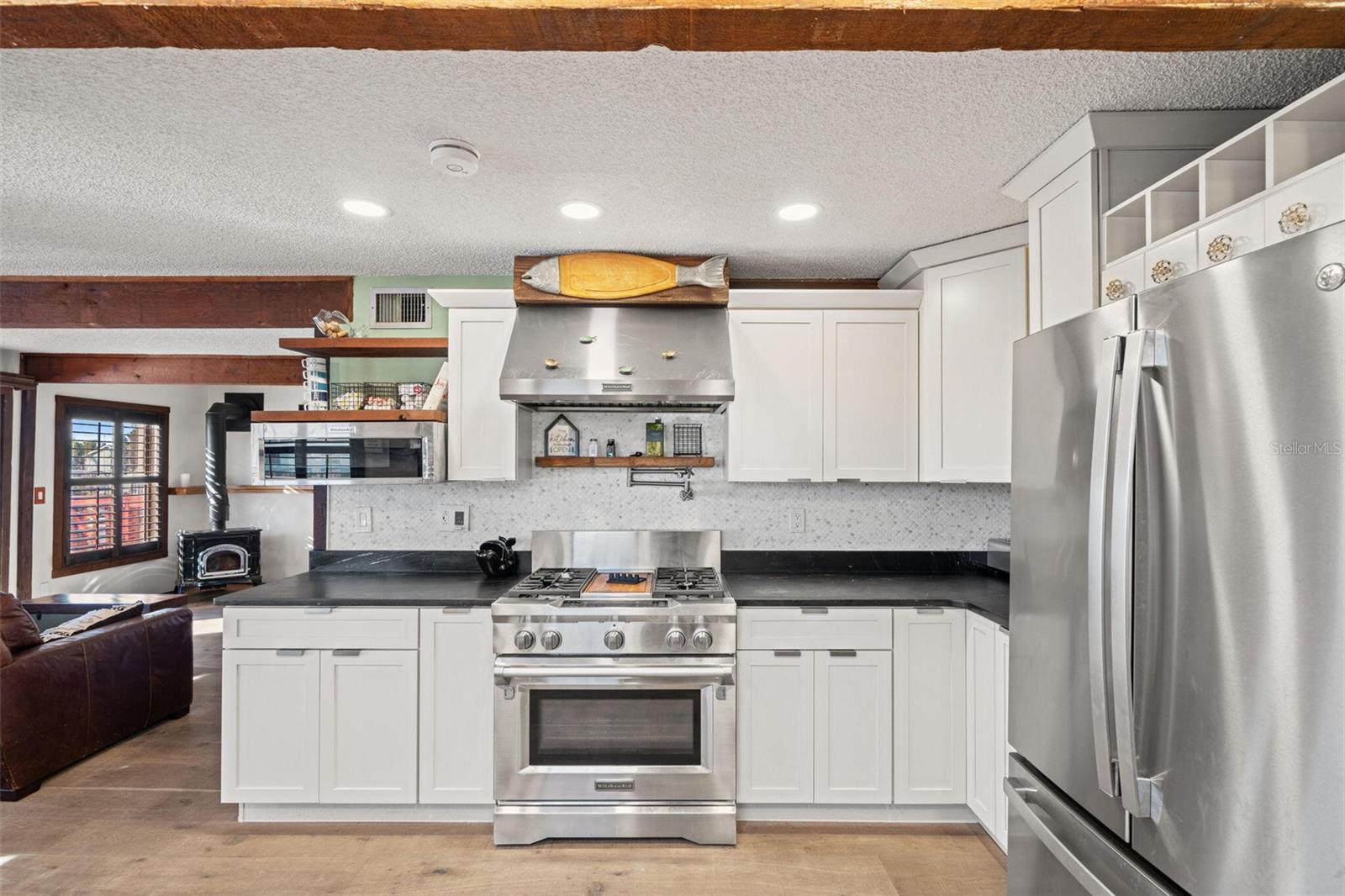 HERNANDO BEACH - Residential