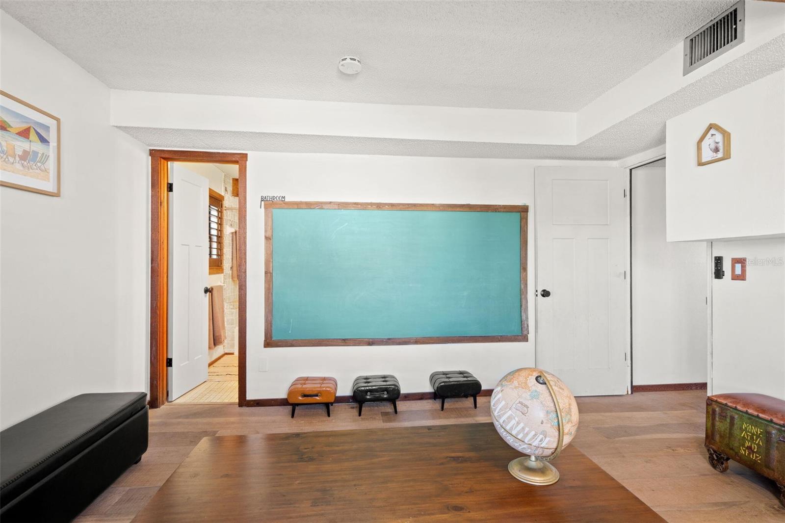 HERNANDO BEACH - Residential