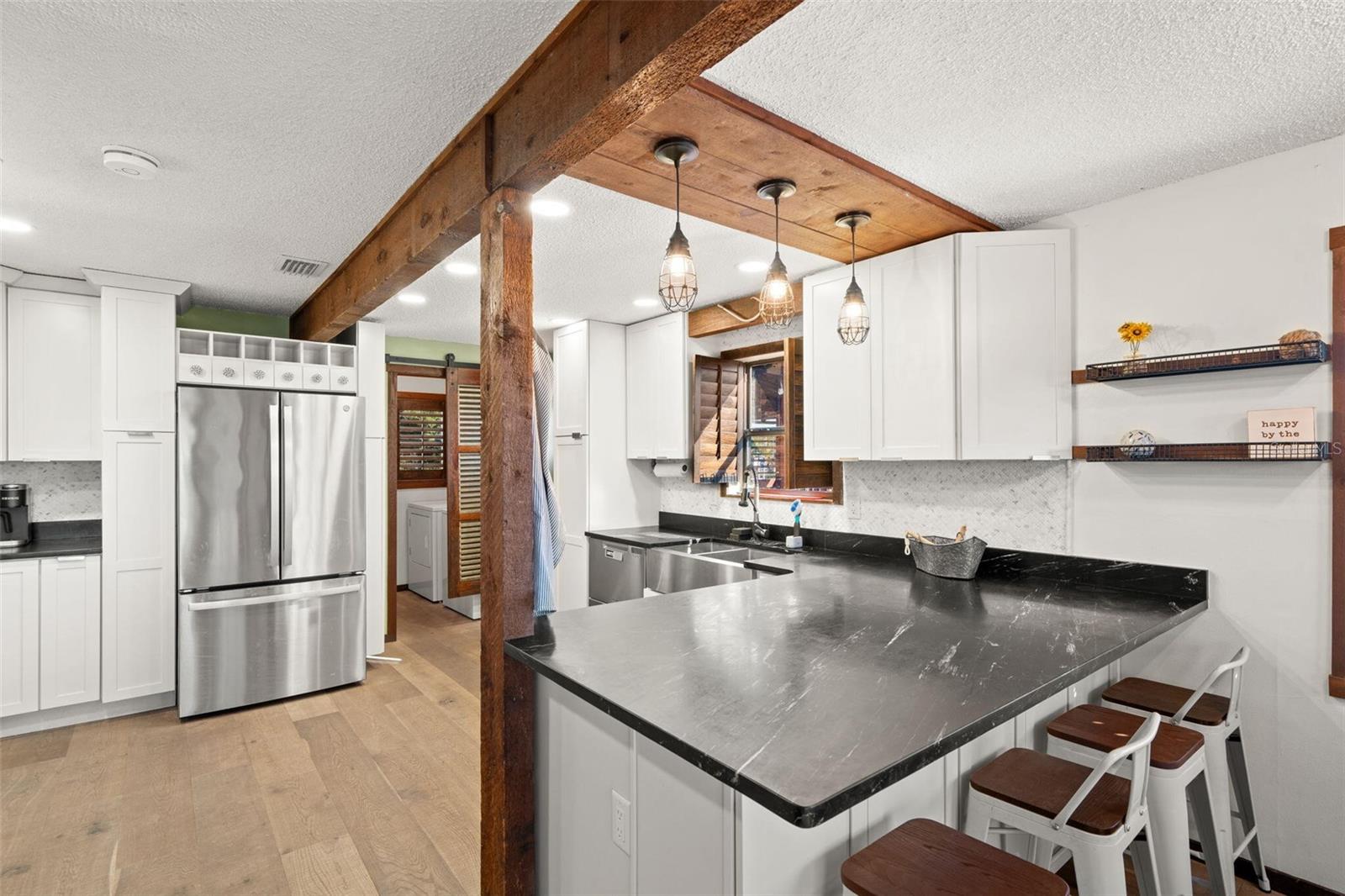 HERNANDO BEACH - Residential