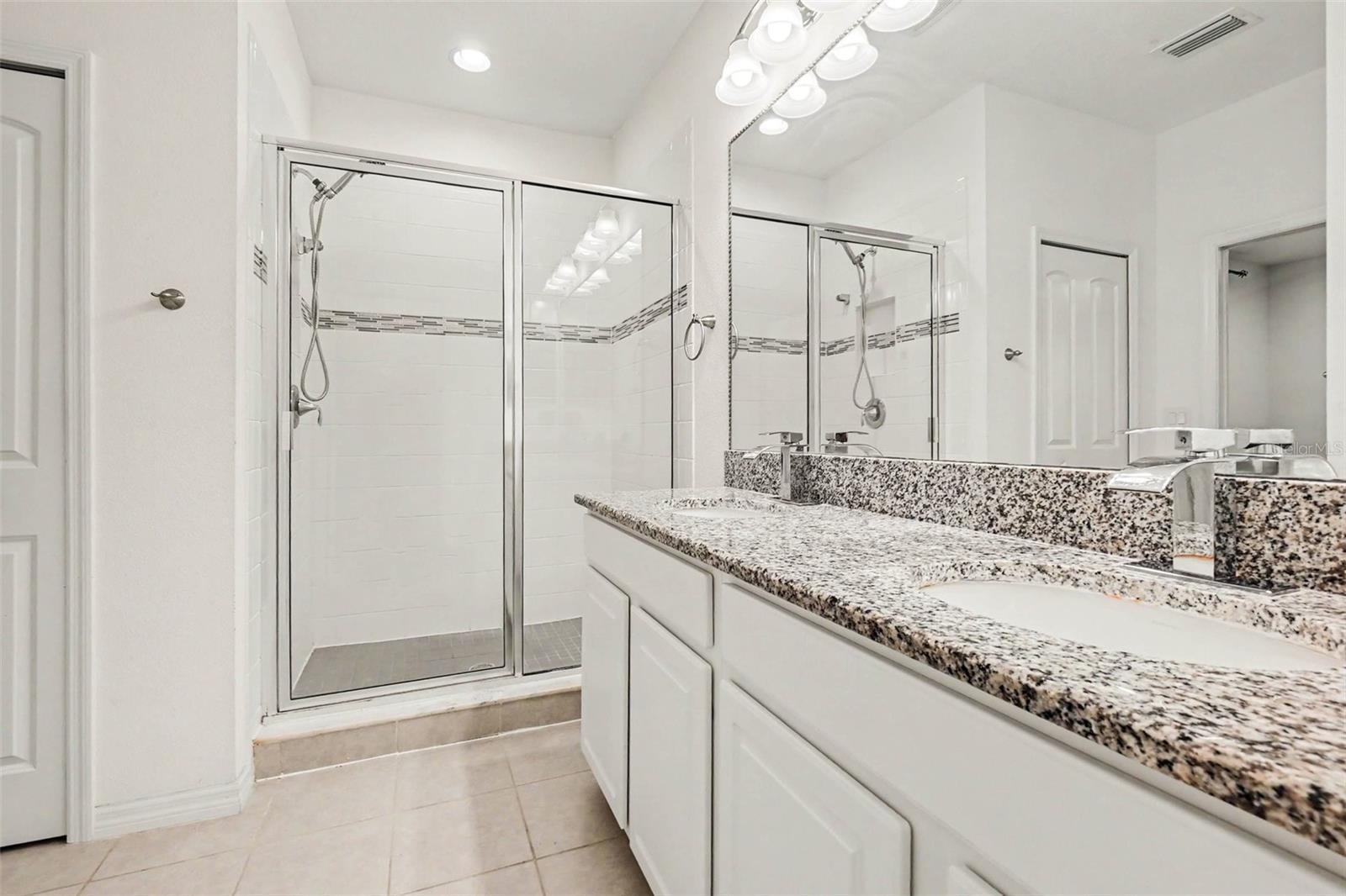 CARRIAGE POINTE SOUTH PH 2D2 - Residential