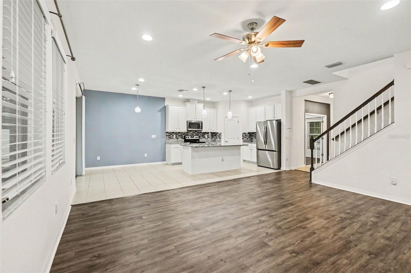 CARRIAGE POINTE SOUTH PH 2D2 - Residential