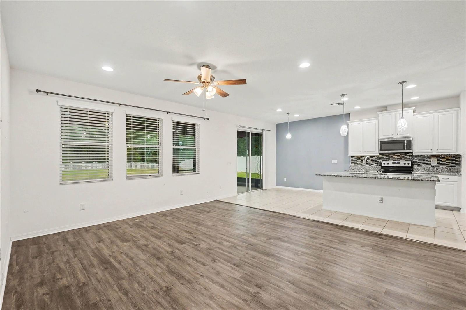 CARRIAGE POINTE SOUTH PH 2D2 - Residential