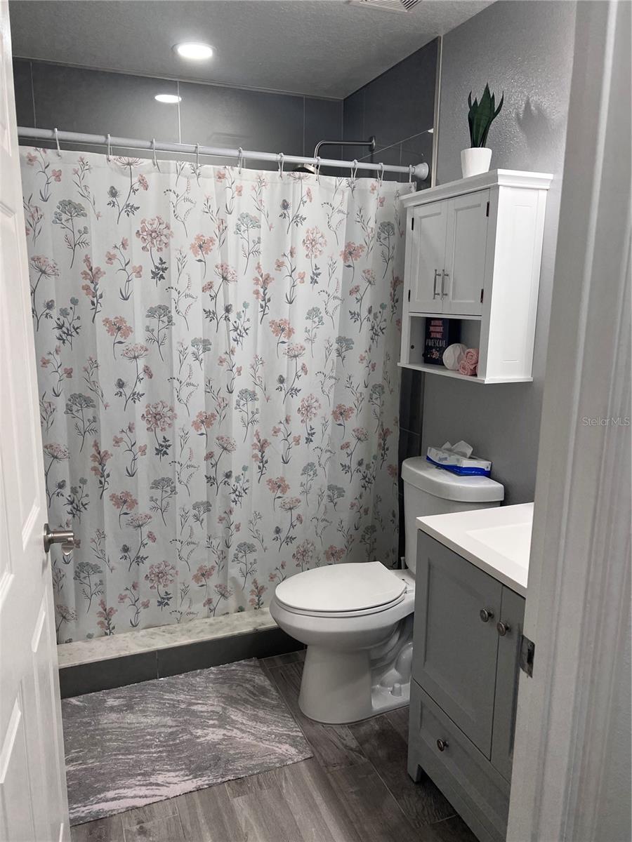 SUNCOAST POINTE VILLAGES 2A 2B & 03 - Residential Lease