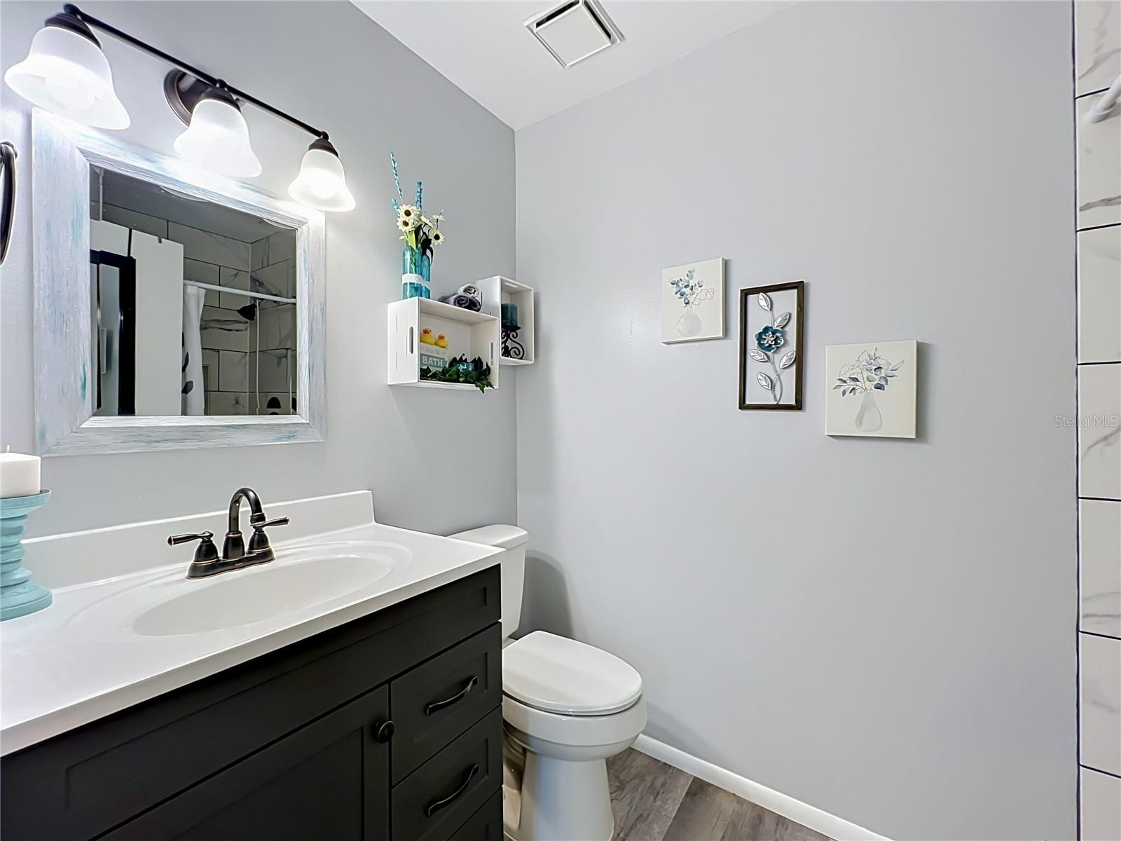 BAYWOOD NORTHWEST - Residential